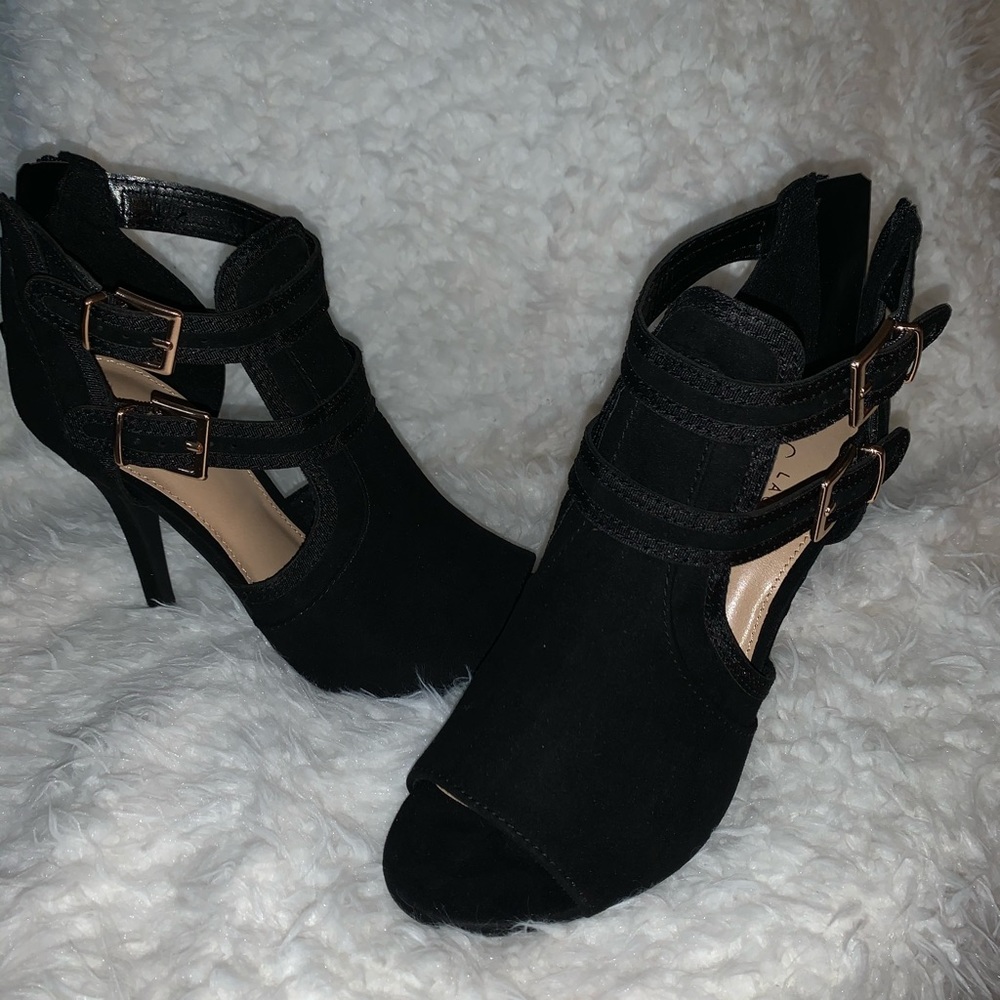 Lauren Conrad open toe pumps